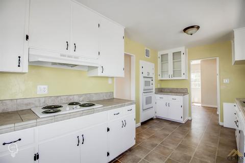 509 Harding Ave, Taft, CA 93268 photo 12