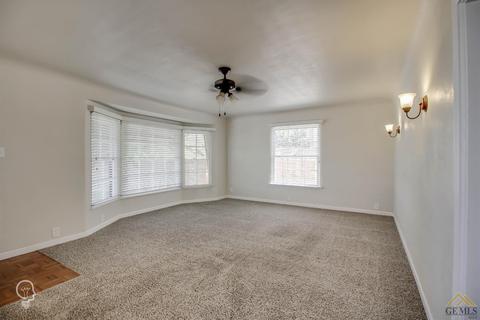 509 Harding Ave, Taft, CA 93268 photo 6