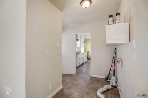 509 Harding Ave, Taft, CA 93268 photo 17