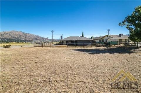 21700 Mid Way, Tehachapi, CA 93561 photo 27