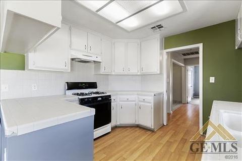 21700 Mid Way, Tehachapi, CA 93561 photo 9