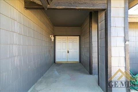 21700 Mid Way, Tehachapi, CA 93561 photo 3