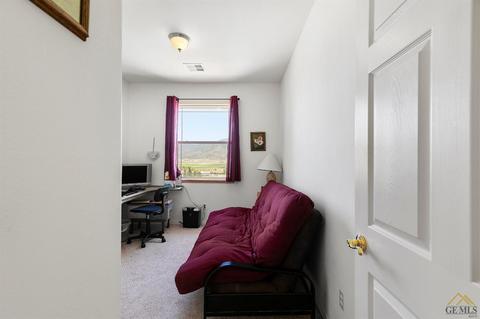 27761 Cummings Valley Rd, Tehachapi, CA 93561 photo 5