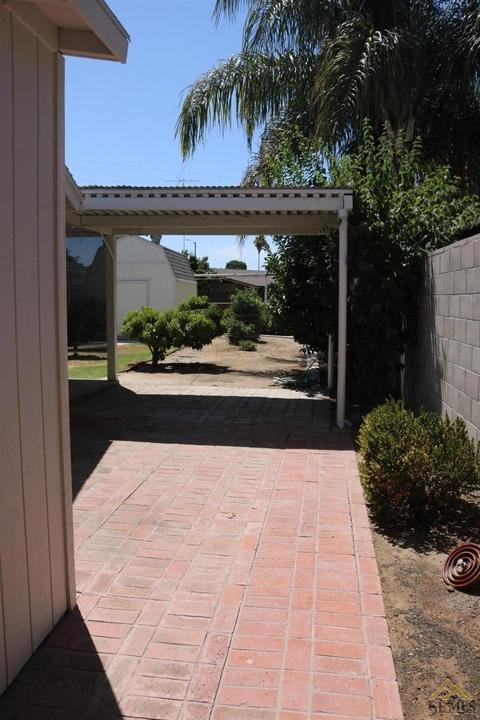825 Griffith Ave, Wasco, CA 93280 photo 12