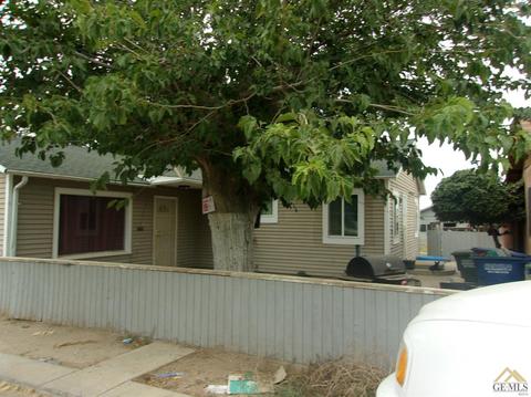 900 Pico St, Taft, CA 93268 photo 1