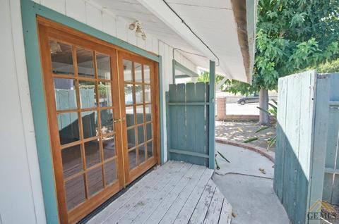 522 E St, Taft, CA 93268 photo 23