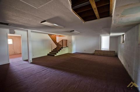 522 E St, Taft, CA 93268 photo 18