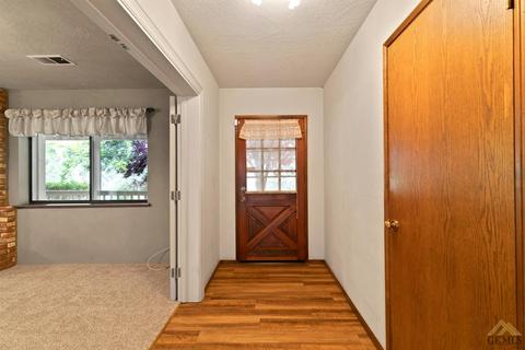 26800 Columbia Way, Tehachapi, CA 93561 photo 6