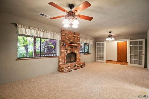 26800 Columbia Way, Tehachapi, CA 93561 photo 8