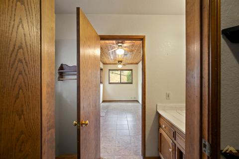26800 Columbia Way, Tehachapi, CA 93561 photo 14