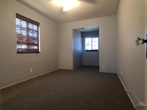 617 B St, Taft, CA 93268 photo 10