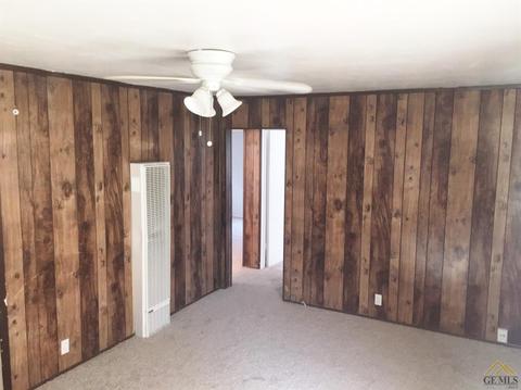 332 Easter St, Bakersfield, CA 93307 photo 4