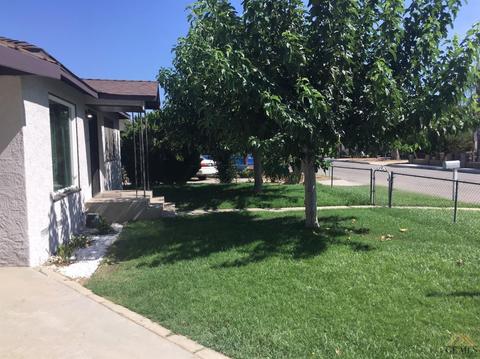 332 Easter St, Bakersfield, CA 93307 photo 17