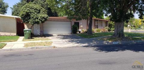 17731 Stagg St, Los Angeles, CA 91355 photo 3