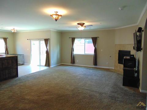 806 Mulberry St, Tehachapi, CA 93561 photo 7