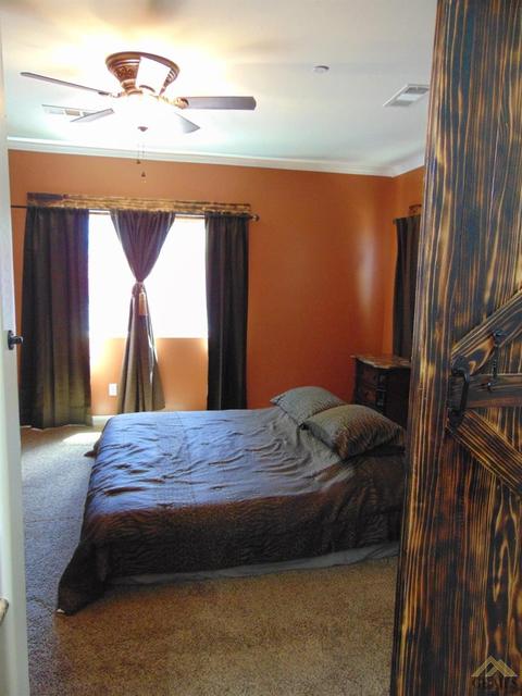 806 Mulberry St, Tehachapi, CA 93561 photo 12