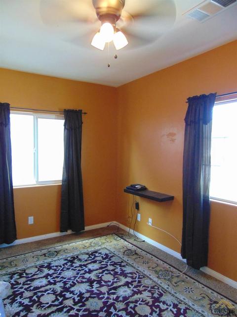 806 Mulberry St, Tehachapi, CA 93561 photo 18