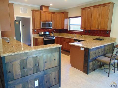 806 Mulberry St, Tehachapi, CA 93561 photo 8