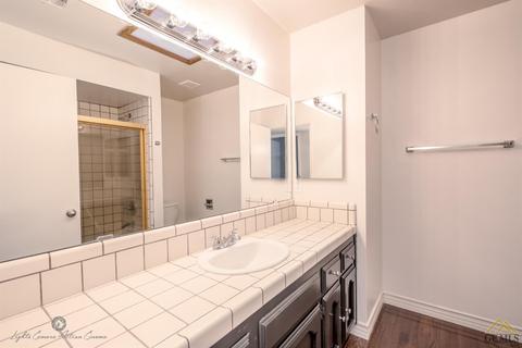 4332 Thatch Ave, Bakersfield, CA 93313 photo 9