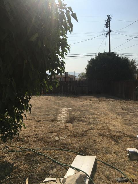 509 Pierce St, Taft, CA 93268 photo 2