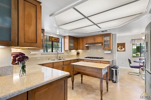 21804 Mariposa Rd, Tehachapi, CA 93561 photo 8