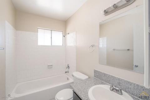 3200 Apollo St, Bakersfield, CA 93306 photo 8