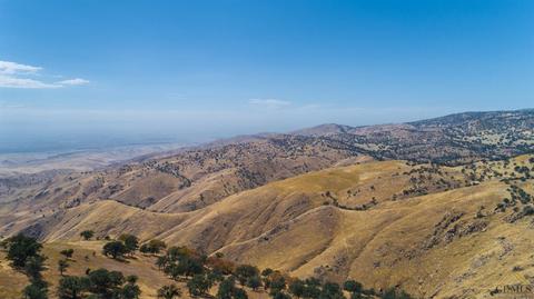 19300 Mustang Dr, Tehachapi, CA 93561 photo 34