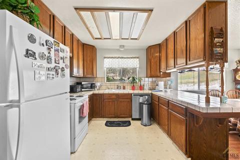 19300 Mustang Dr, Tehachapi, CA 93561 photo 8