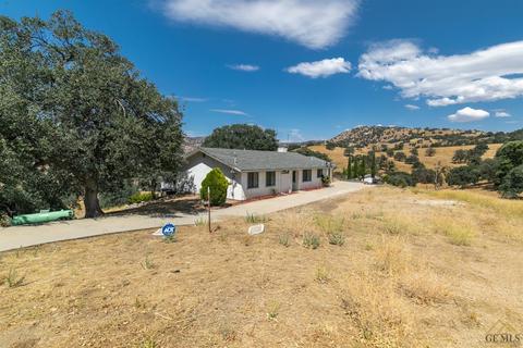 19300 Mustang Dr, Tehachapi, CA 93561 photo 4