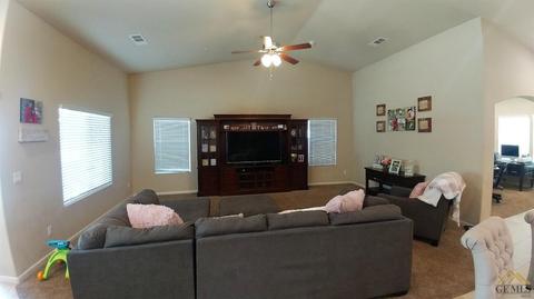 6032 Samuelson St, Bakersfield, CA 93313 photo 4