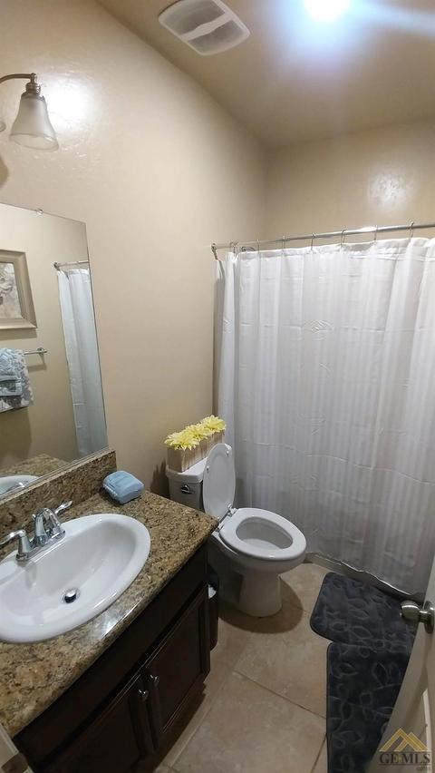 6032 Samuelson St, Bakersfield, CA 93313 photo 13
