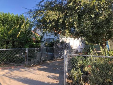 408 Wilson St, Arvin, CA 93203 photo 2