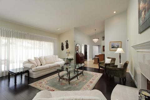 3601 Pinehurst Dr, Bakersfield, CA 93306 photo 7