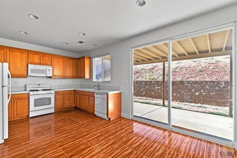1240 Miranda Ct, Tehachapi, CA 93561 photo 7