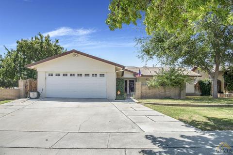 217 E Warren St, Taft, CA 93268 photo 2