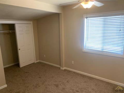412 Taylor St, Taft, CA 93268 photo 8