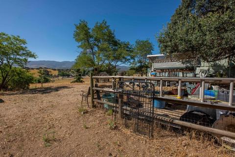 21808 Chestnut Ln, Tehachapi, CA 93561 photo 32