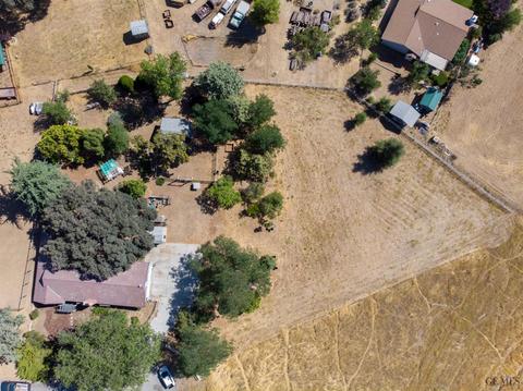 21808 Chestnut Ln, Tehachapi, CA 93561 photo 8