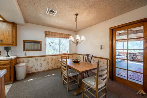 21808 Chestnut Ln, Tehachapi, CA 93561 photo 13