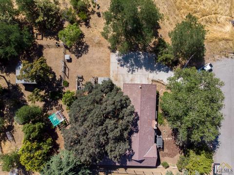 21808 Chestnut Ln, Tehachapi, CA 93561 photo 6