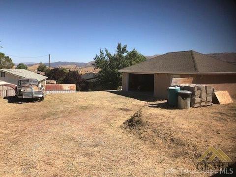20013 Mesa Dr, Tehachapi, CA 93561 photo 5