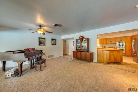 5279 Montecito Dr, Bakersfield, CA 93306 photo 9