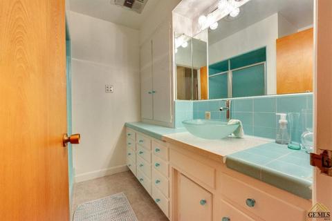 5279 Montecito Dr, Bakersfield, CA 93306 photo 24