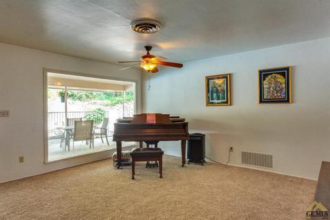5279 Montecito Dr, Bakersfield, CA 93306 photo 8