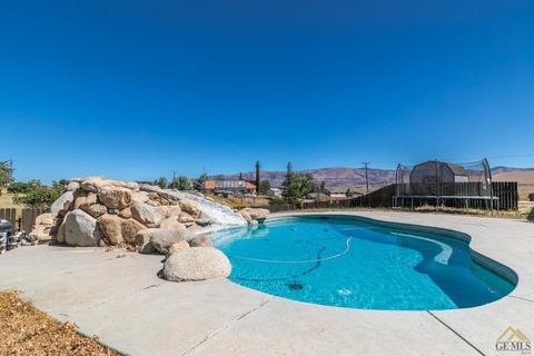 21831 Westwood Blvd, Tehachapi, CA 93561 photo 4