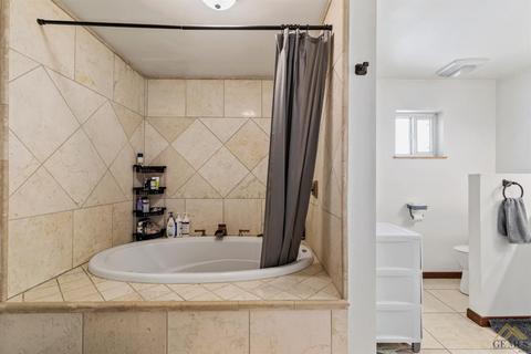 21831 Westwood Blvd, Tehachapi, CA 93561 photo 32