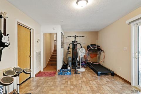 21831 Westwood Blvd, Tehachapi, CA 93561 photo 17