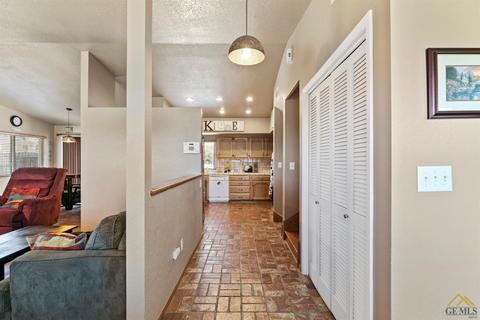 21831 Westwood Blvd, Tehachapi, CA 93561 photo 7