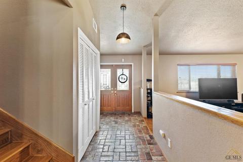 21831 Westwood Blvd, Tehachapi, CA 93561 photo 8