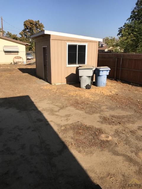 872 S Comanche Dr, Arvin, CA 93203 photo 25